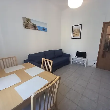 Tora لا سبيتسْيا